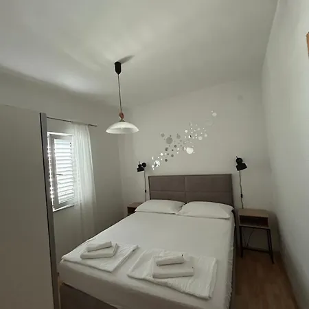 Lorena Apartment